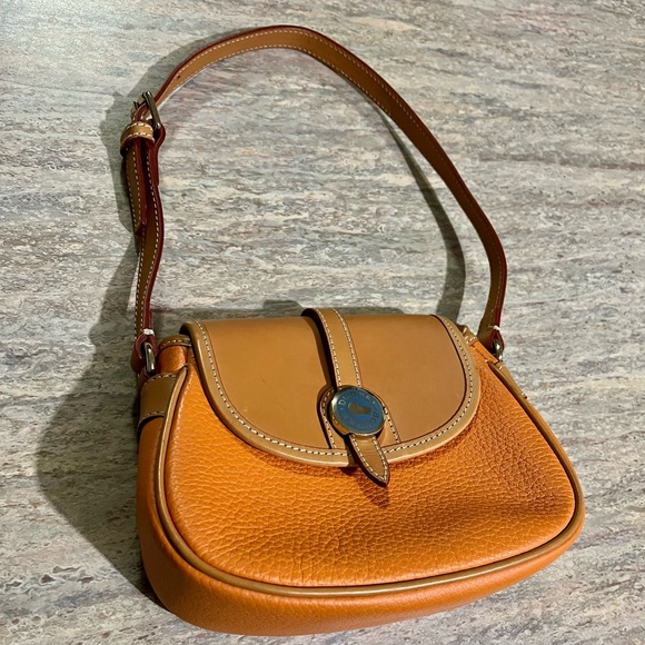 Dooney & Bourke pebble grain satchel - Picture 15 of 16